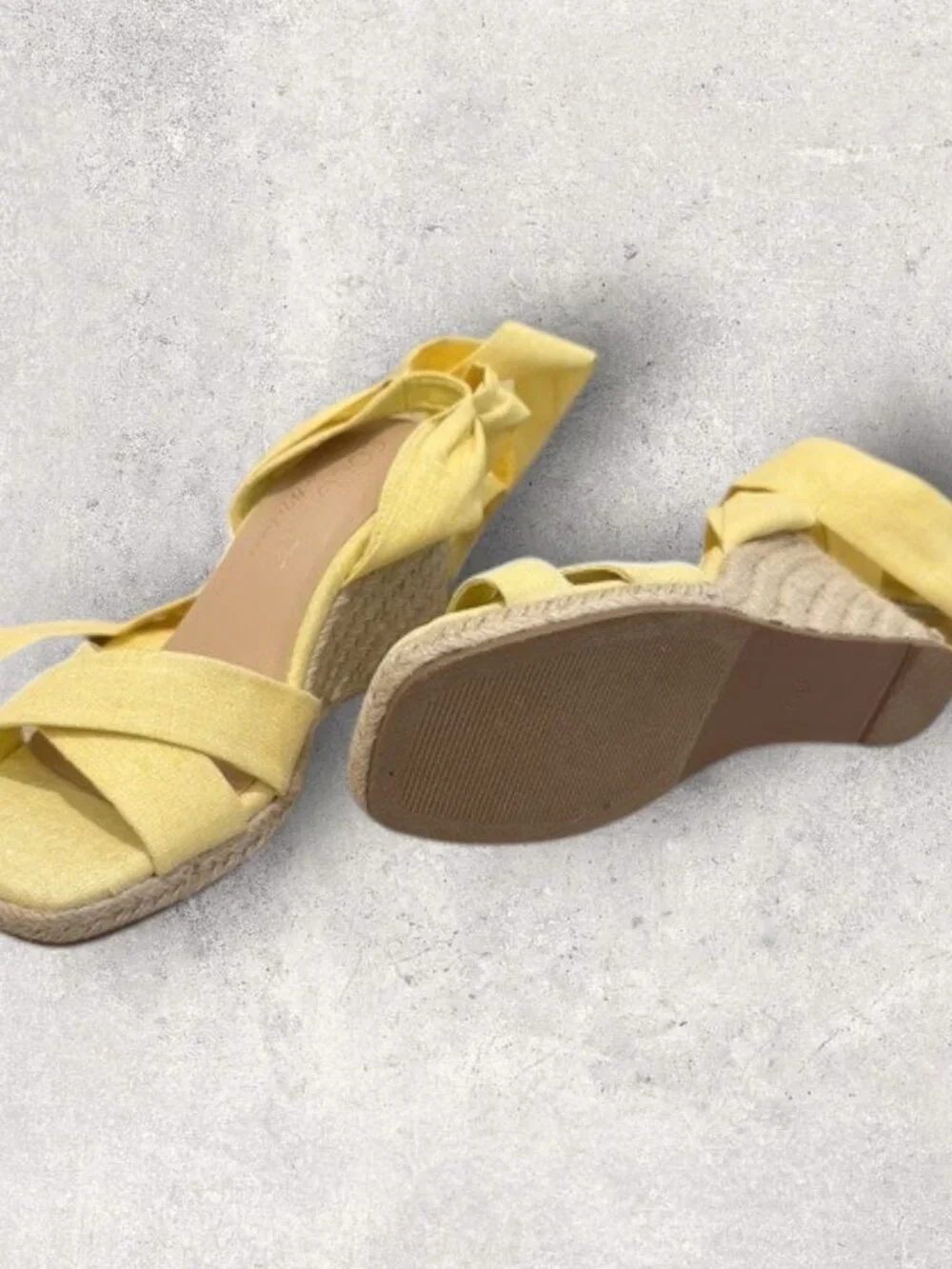 Yellow Coconuts by Matisse Wedges